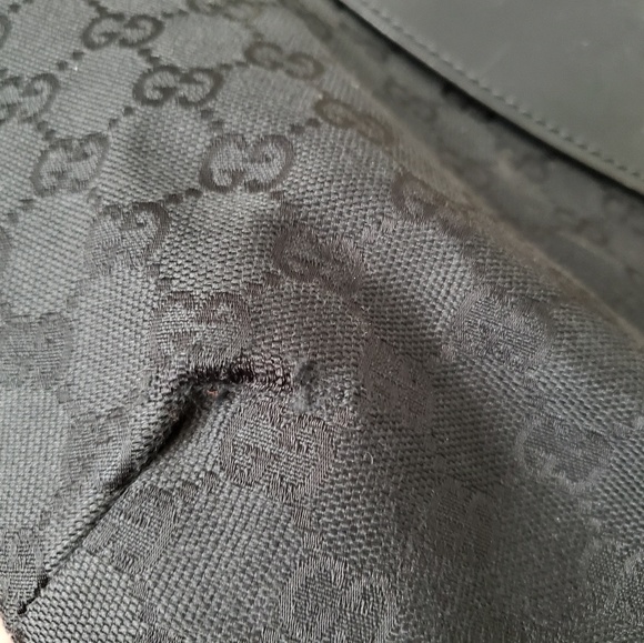 GucciGg Monogram Supreme Half MoonCrescent Shoulder Black LeatherCanvas Hobo - Picture 2 of 8